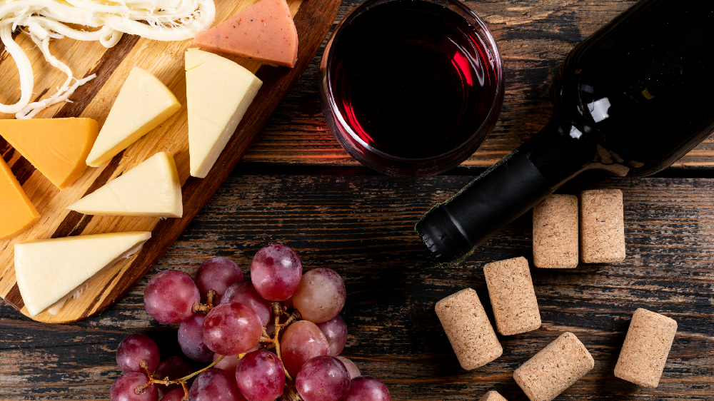 Vinotéka De Dietrich DUW46DFB s kapacitou až 46 lahví a dvěma nezávislými zónami